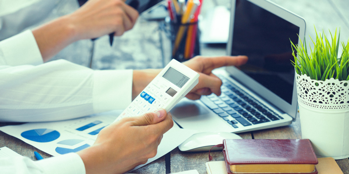 Payroll Services in Focus: How Hospitality and Restaurant Accounting Differ