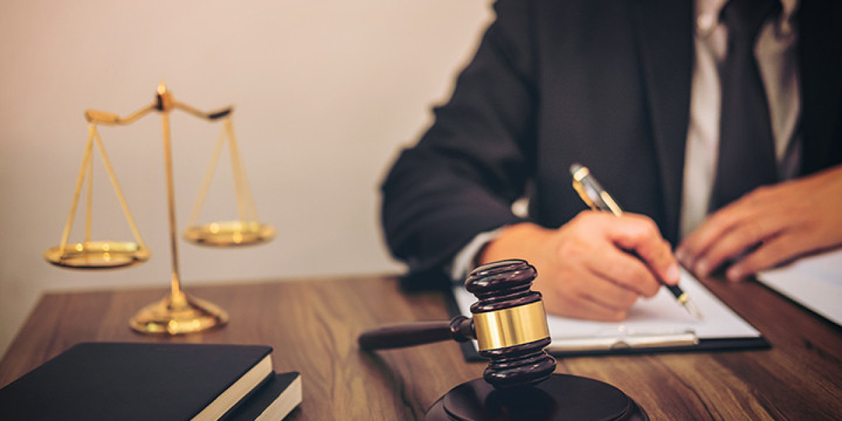 Top 5 Arrest Charges in Elgin for 2025 and How a Criminal Lawyer Can Help