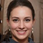 Laura Thomas Profile Picture